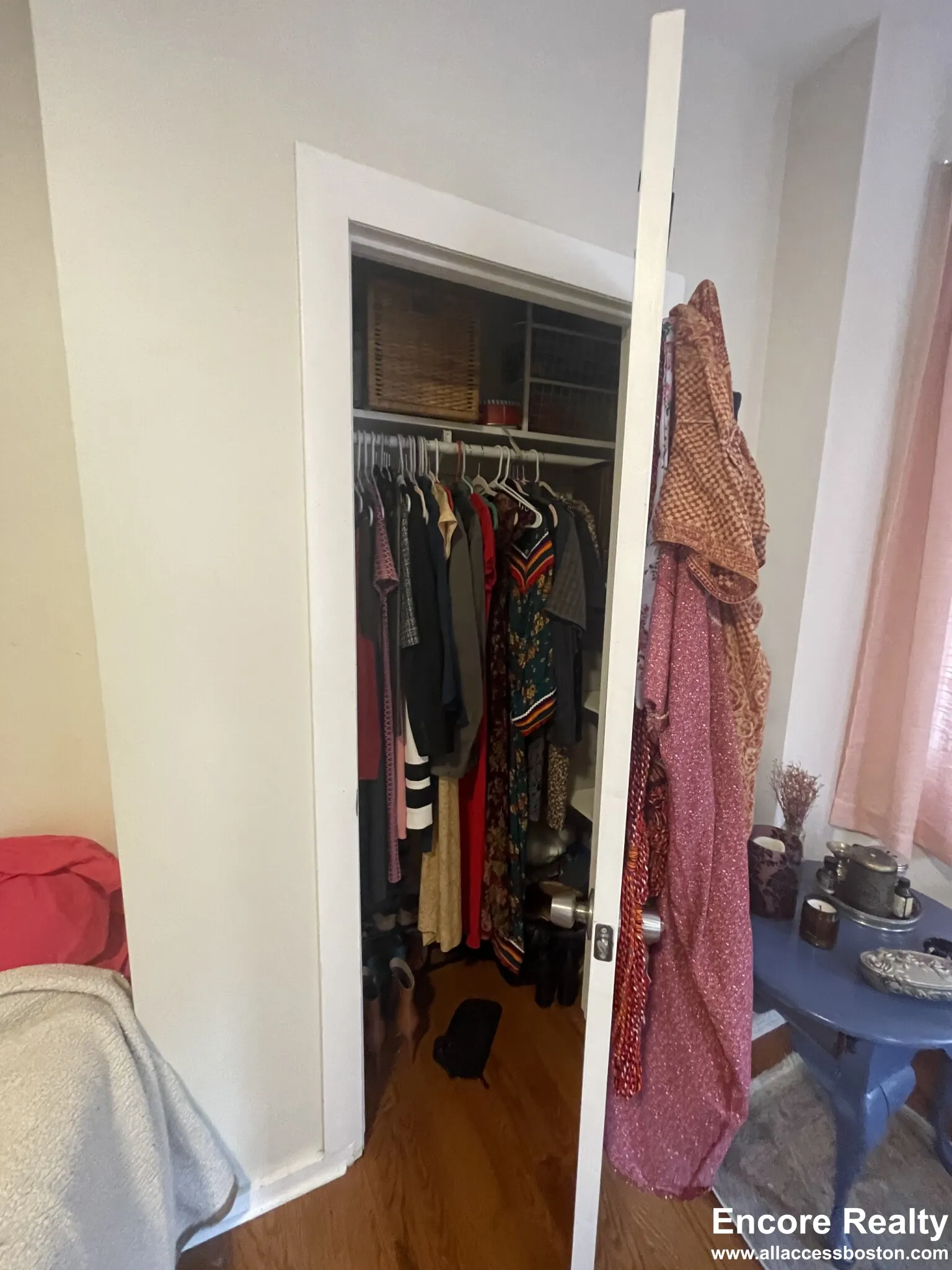 75 Putnam St, Eagle Hill