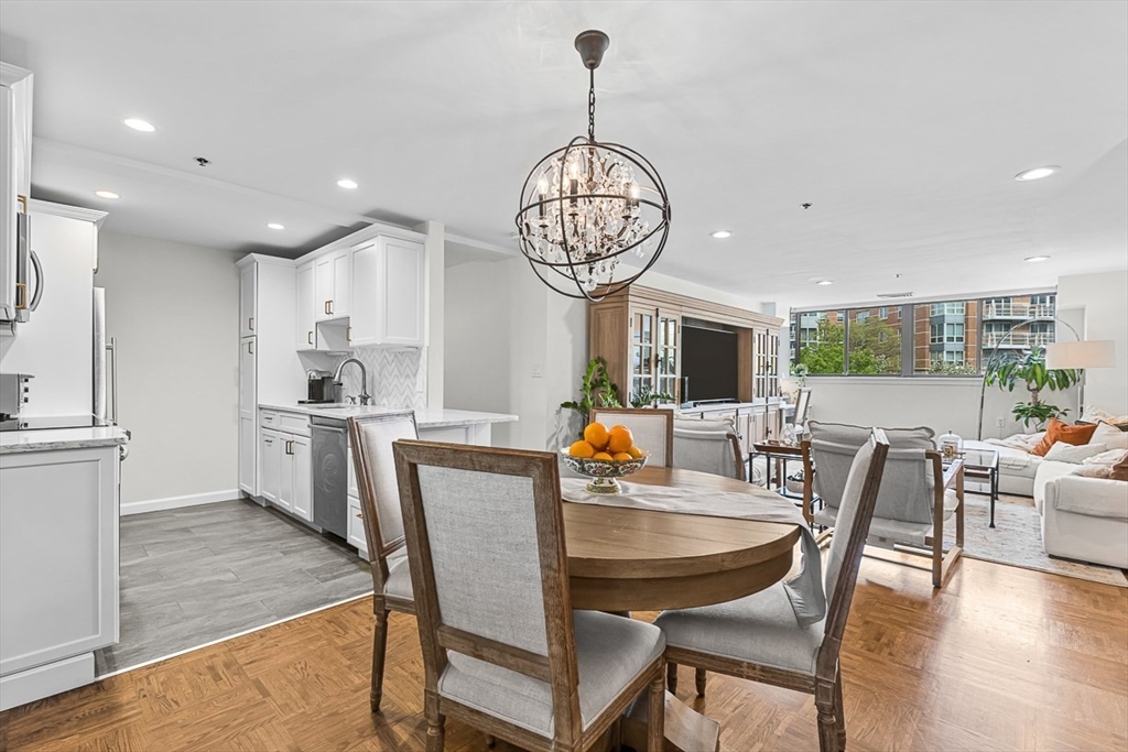 357 Commercial St, Waterfront