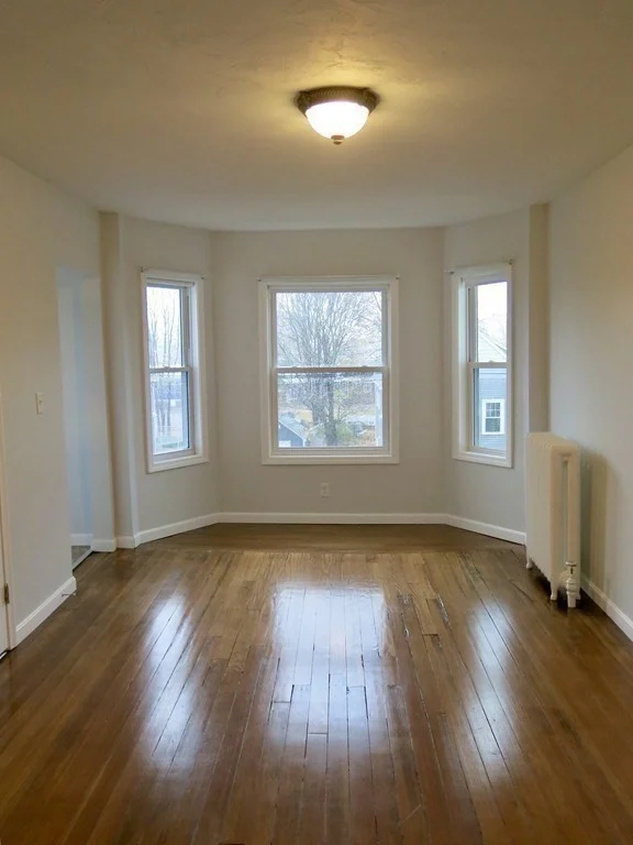 218 Whitman Ave, Whitman