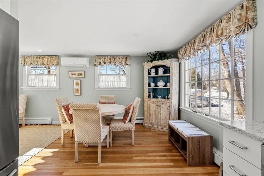 9 Brimblecomb, Marblehead