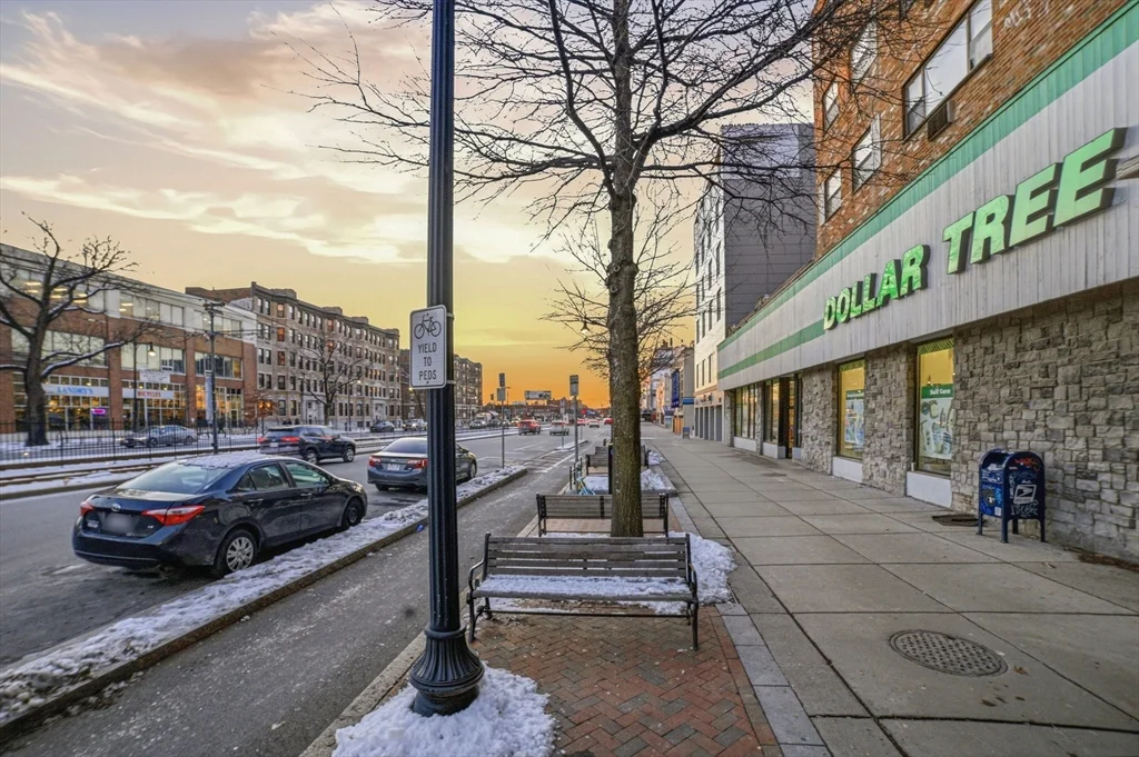 1035 Commonwealth Ave, Allston