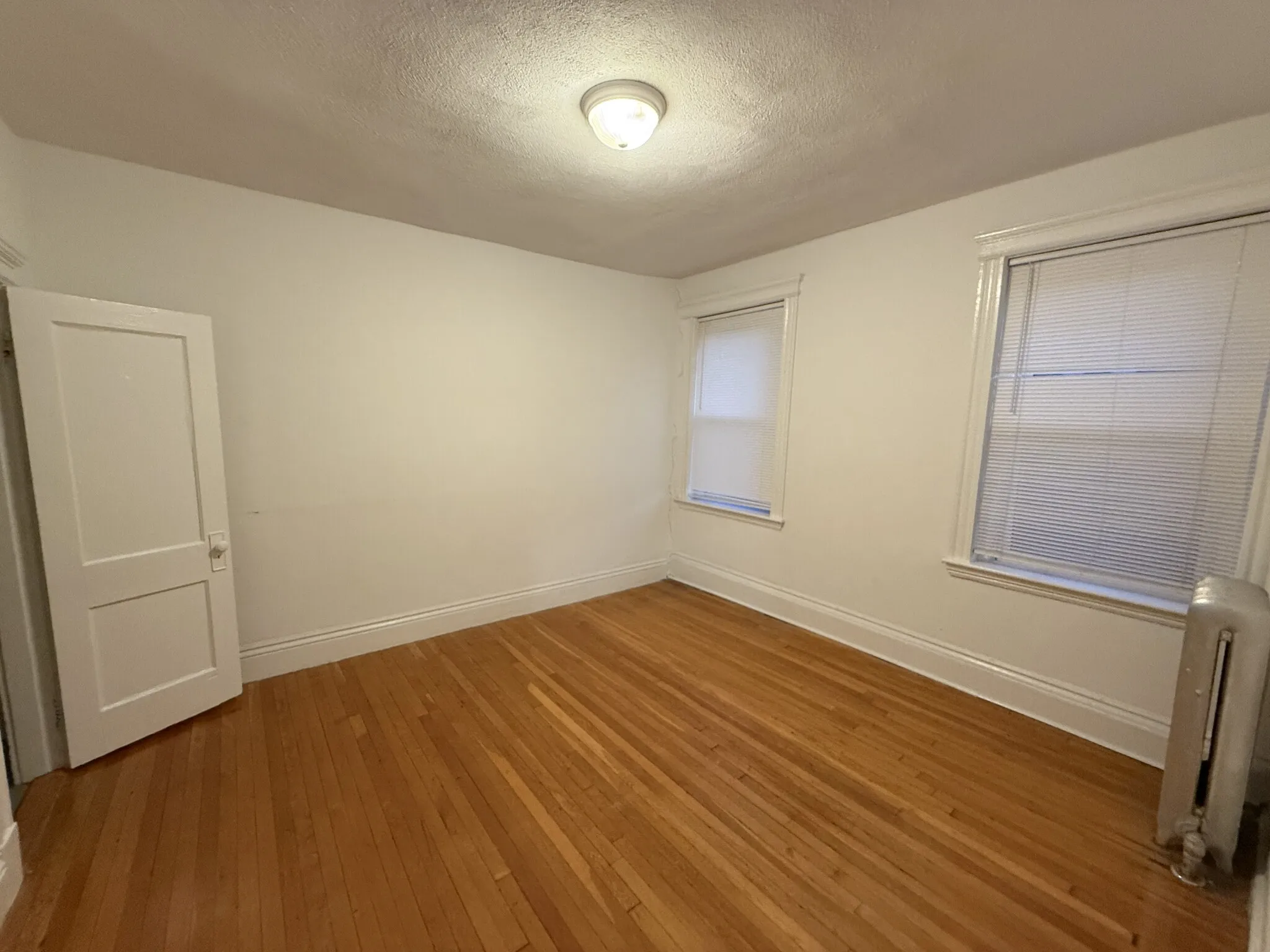 106 Queensberry St, Fenway