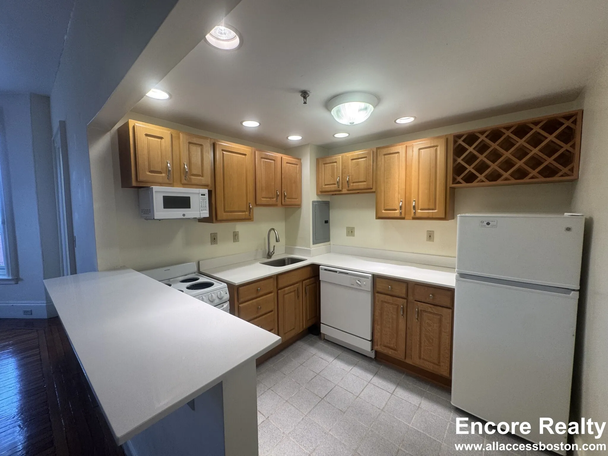 379 Commonwealth Ave, Back Bay