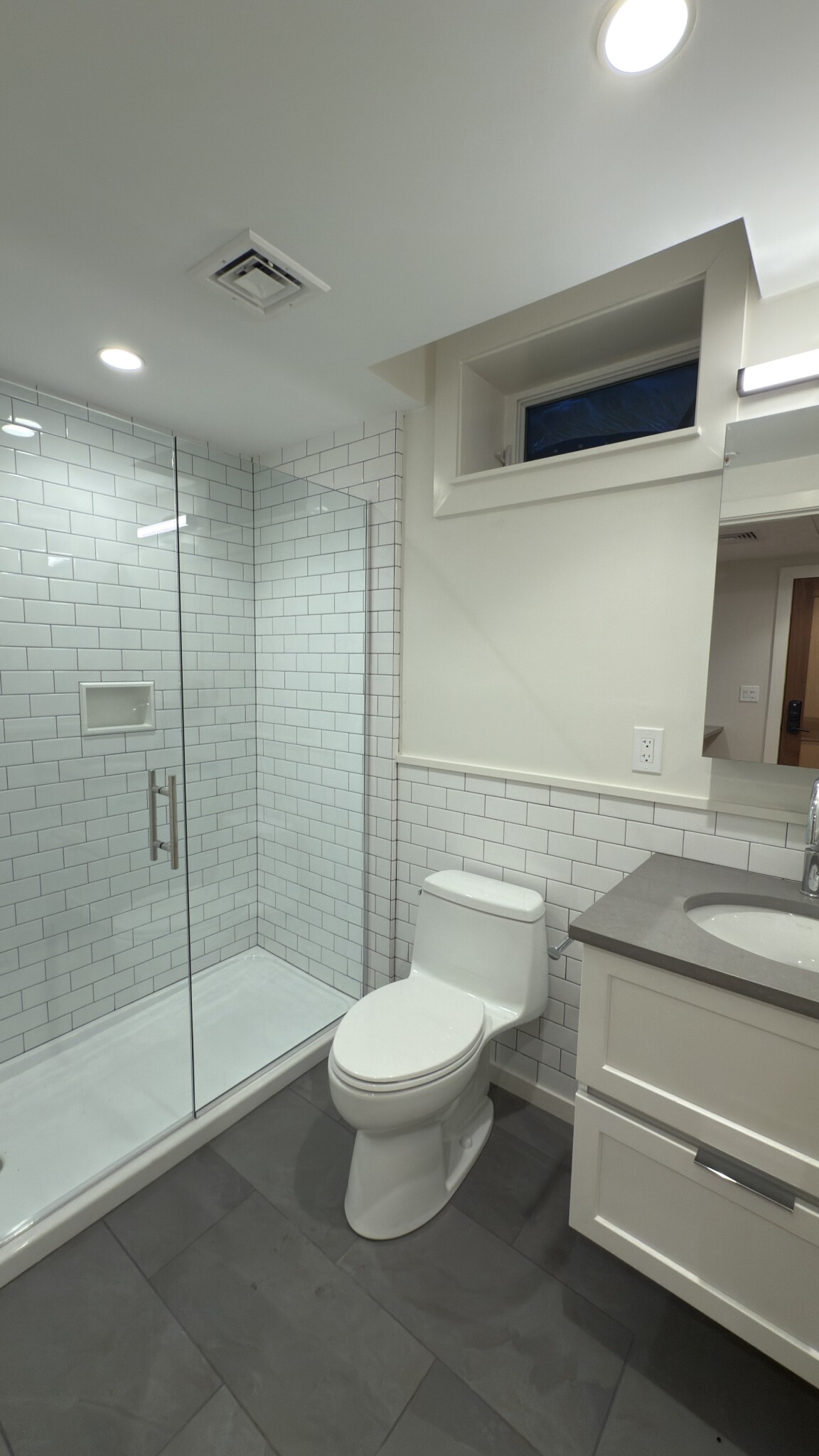 48 John F Kennedy St, Riverside