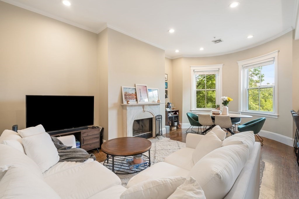 70 Waltham St, South End