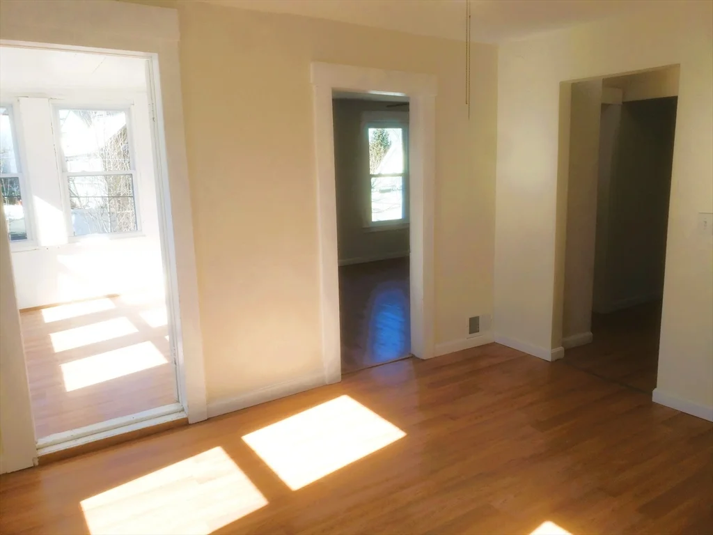 26 Arlington St, Lowell