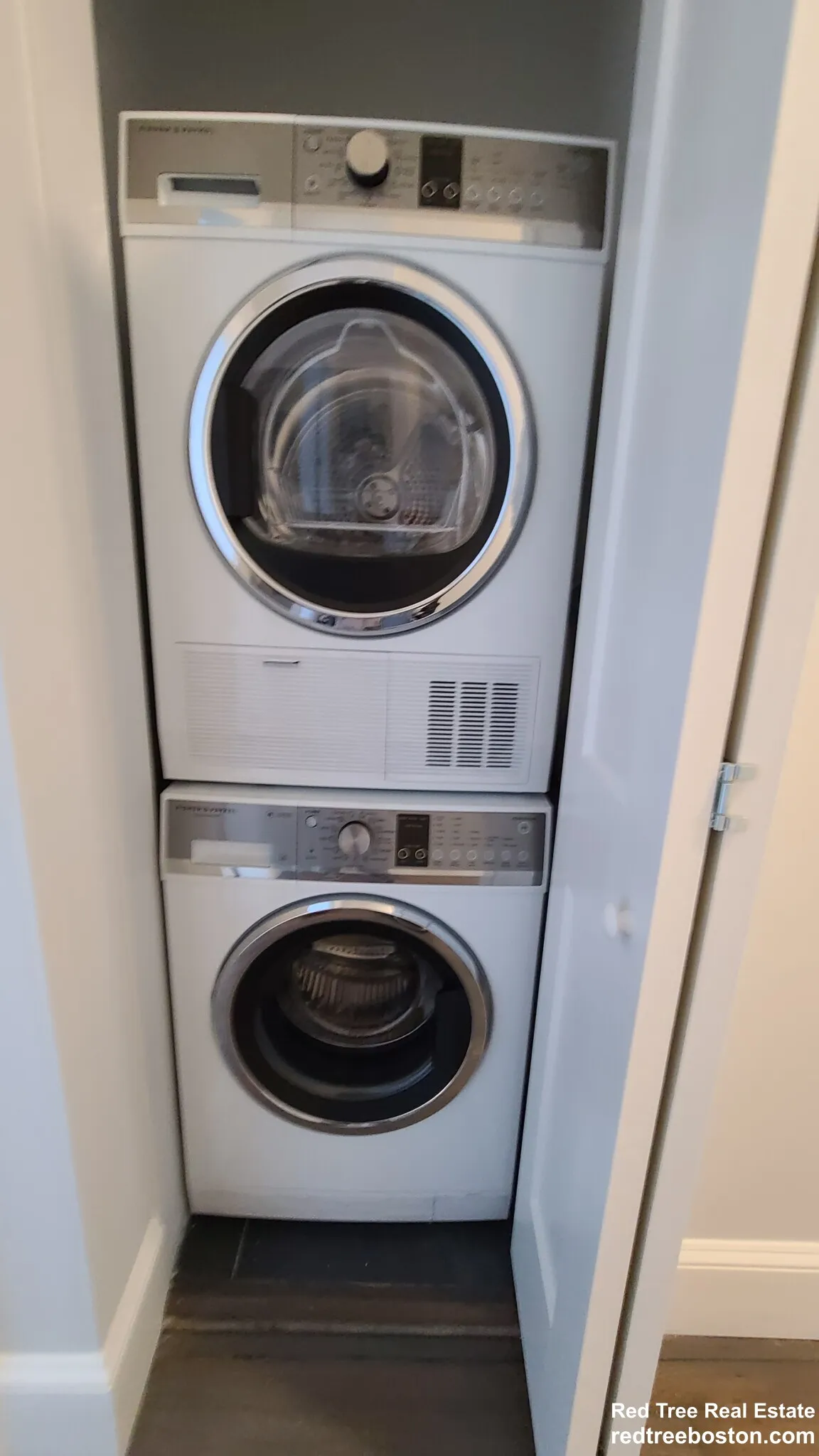 55 Queensberry St, Fenway