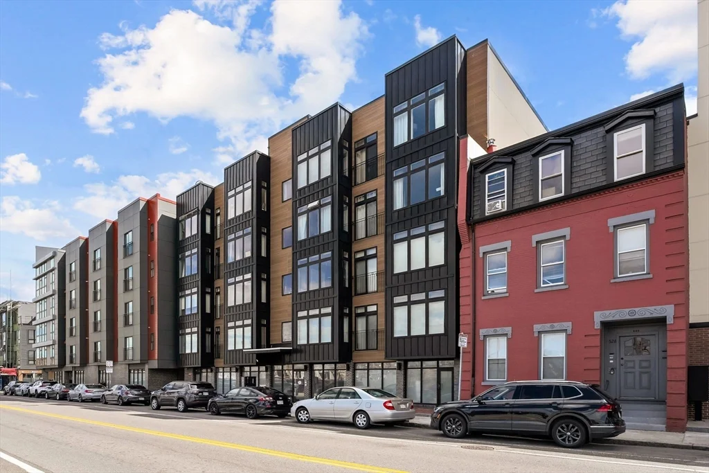 520 Dorchester Ave, South Boston