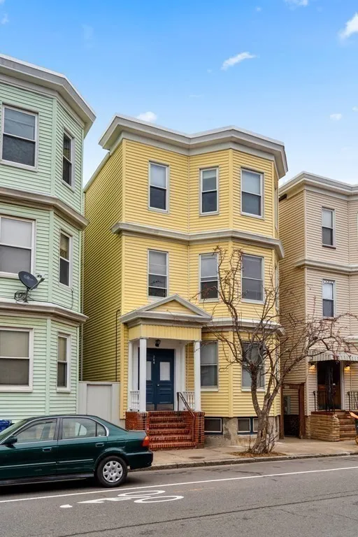 264 Maverick St, East Boston