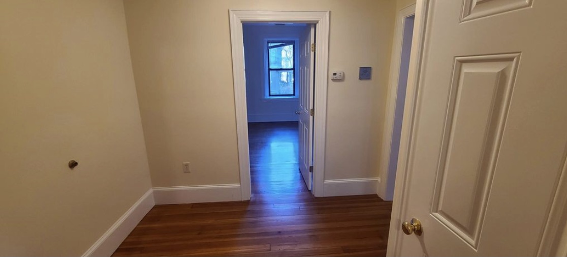 881 Massachusetts Ave, Central Square