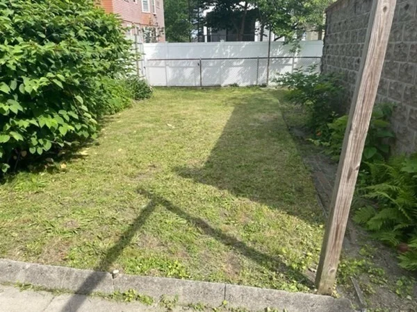 65 Wheatland St, Somerville