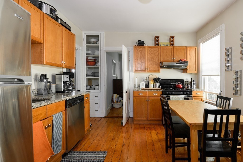 48 Eustis St, Baldwin