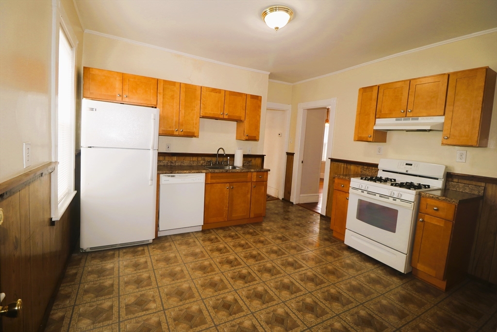 14 Huntoon St, Boston