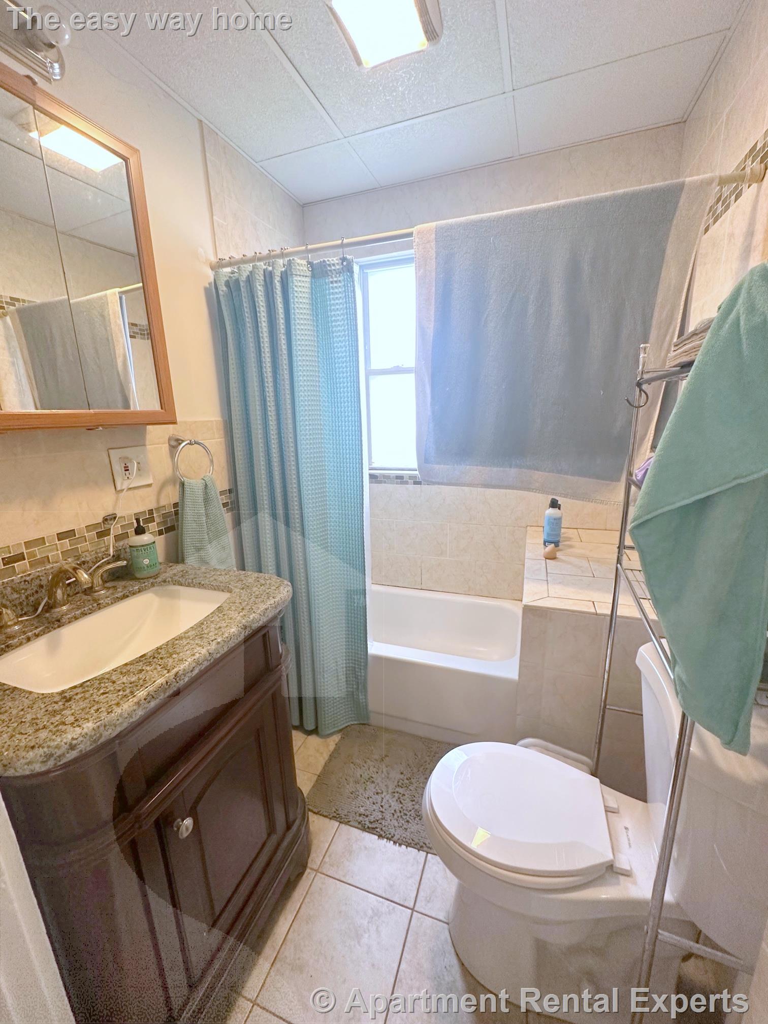 26 Cutter Ave, Davis Square