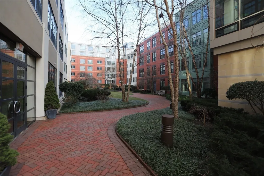 20 2nd St, Kendall Square