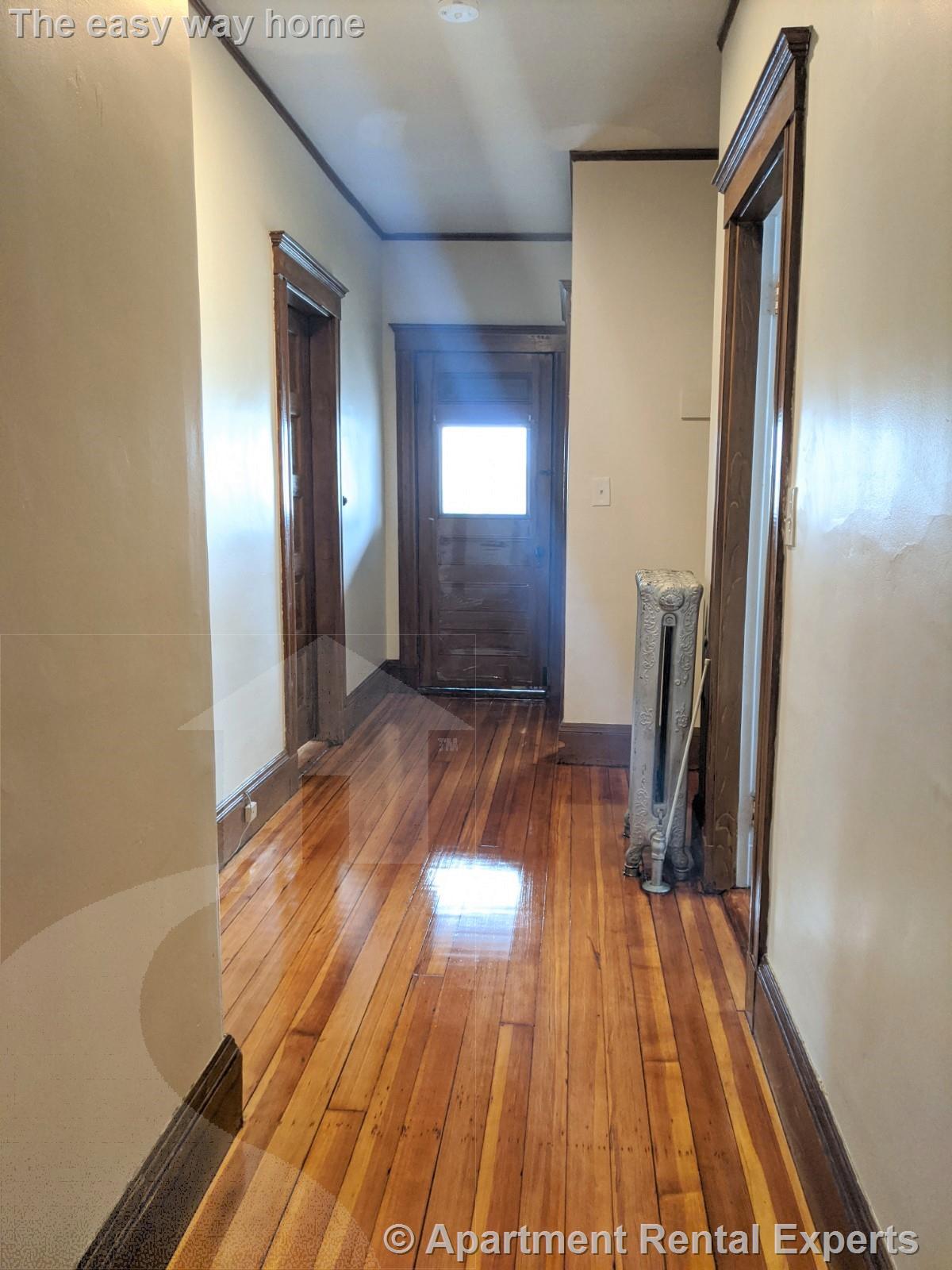 7-9 Belknap St, Teele Square