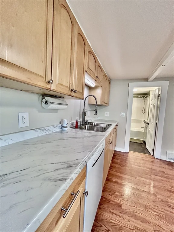 10 Franklin St, West Medway