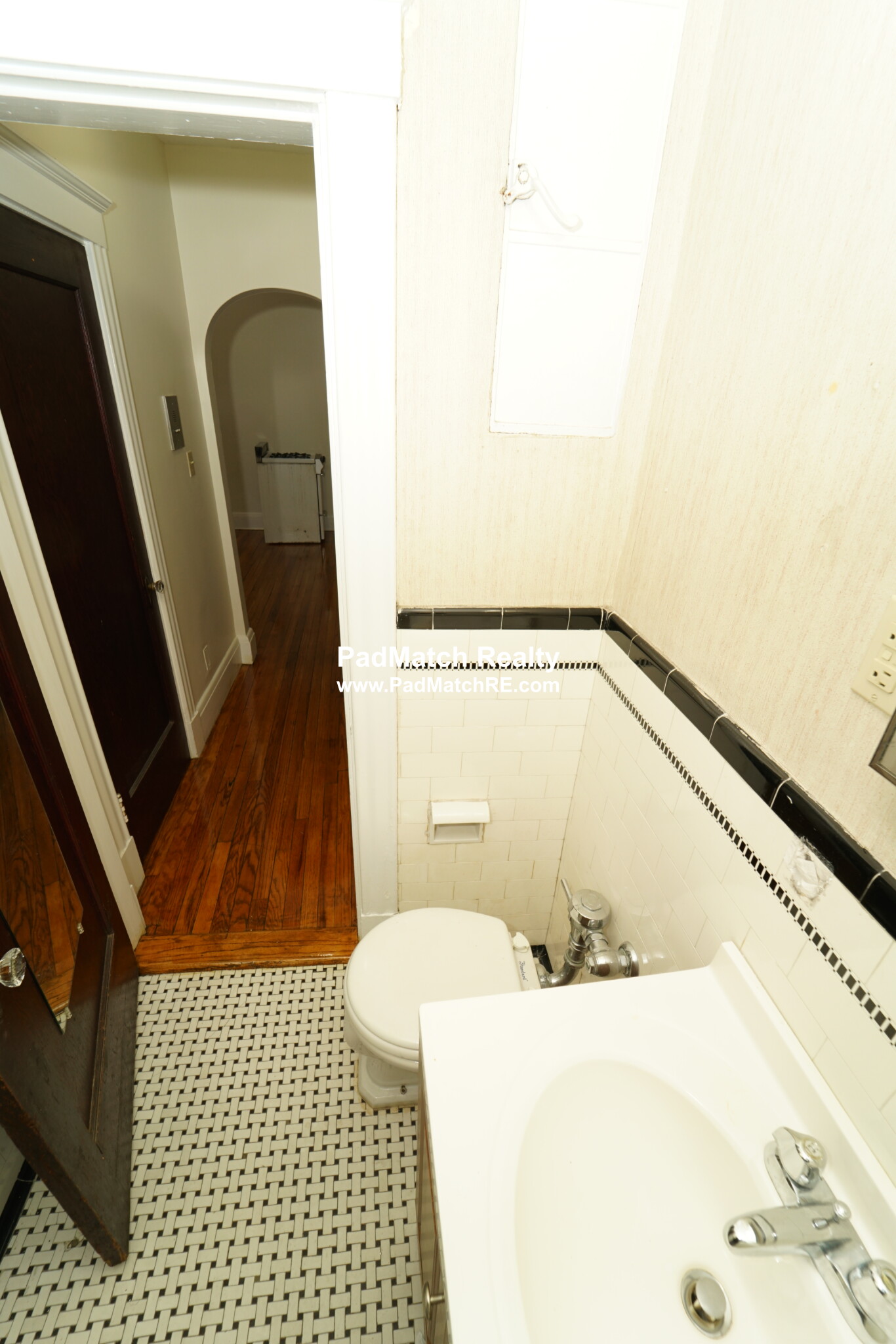 349 Pleasant St, Malden