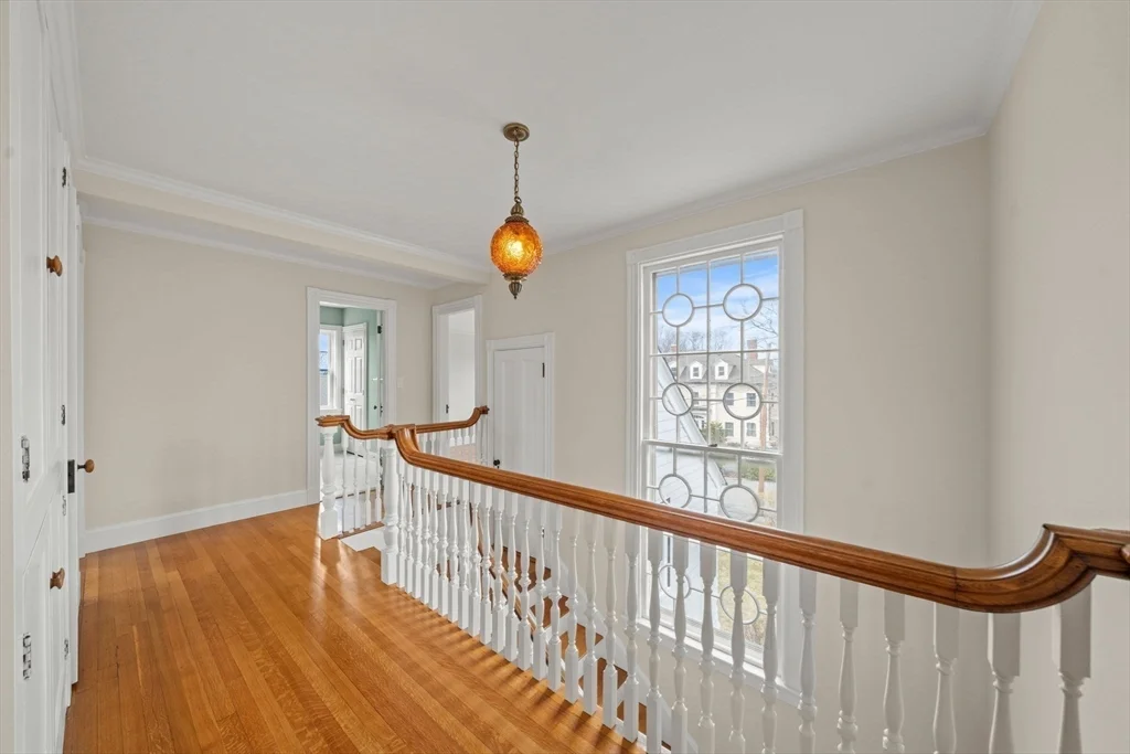 60 Powder House Rd, Lawrence Estates