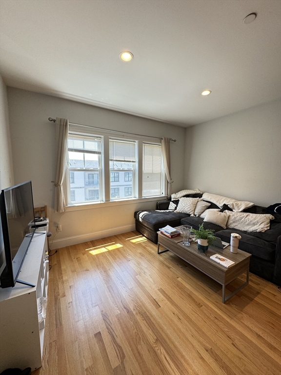 387 W Broadway, South Boston