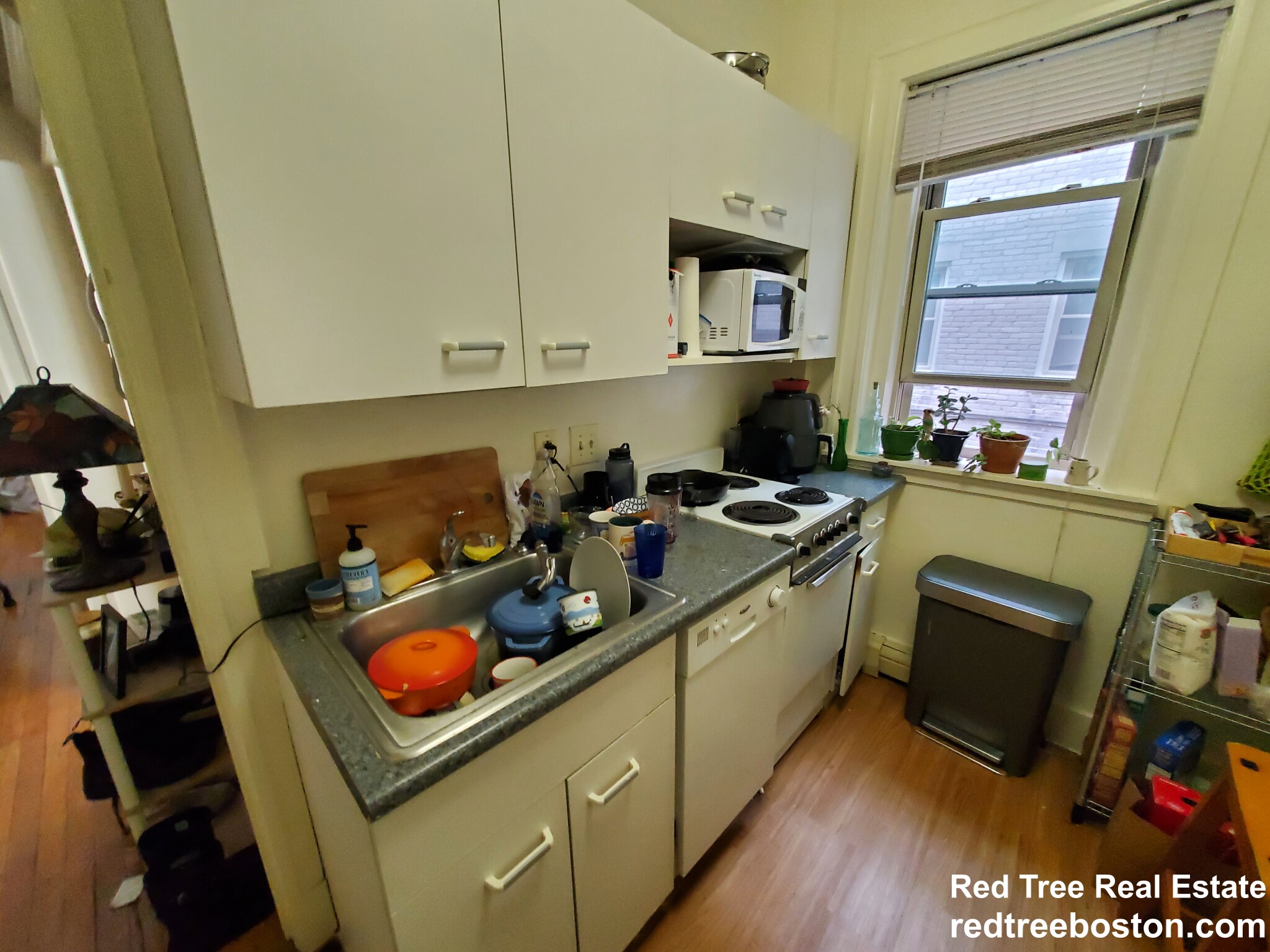 1669 Commonwealth Ave, Brighton