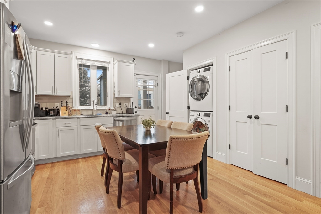 22 Henderson St, Magoun Square