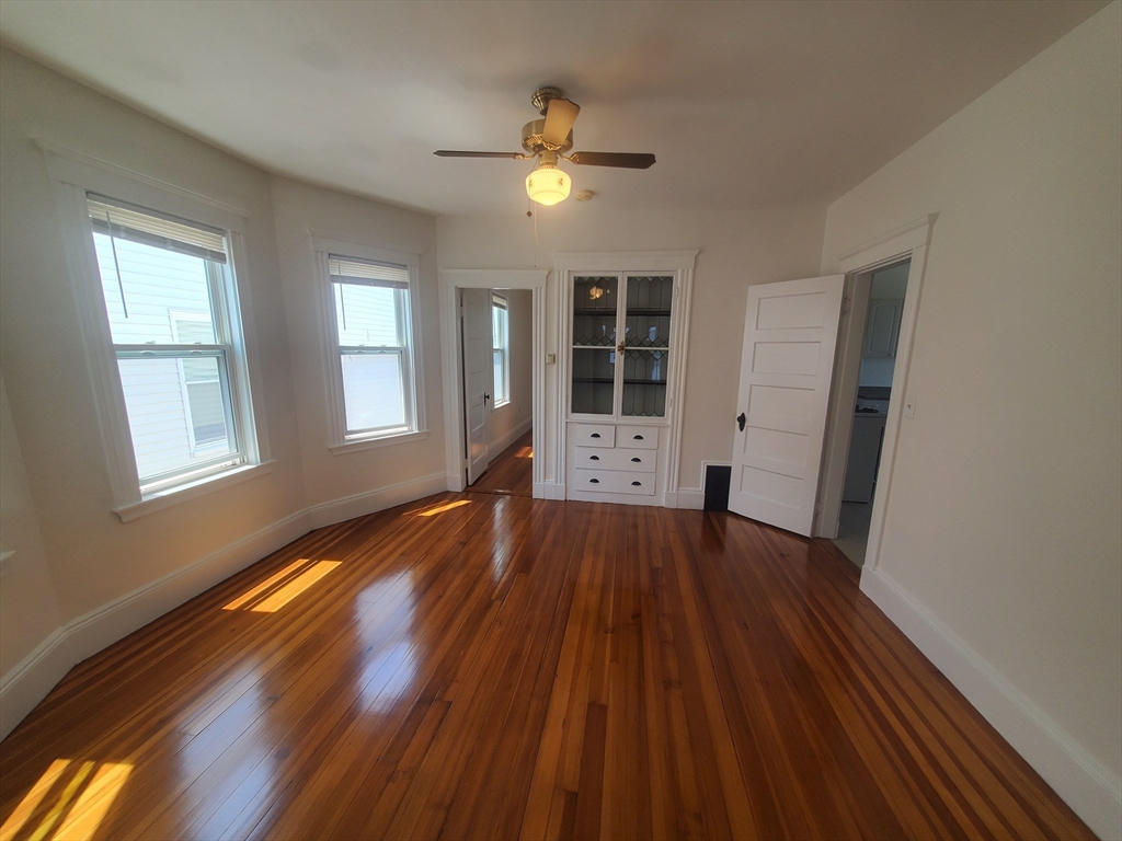 26 Buttonwood St, Dorchester