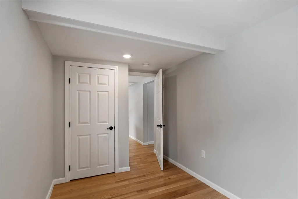 31 Birch Rd, Nabnasset