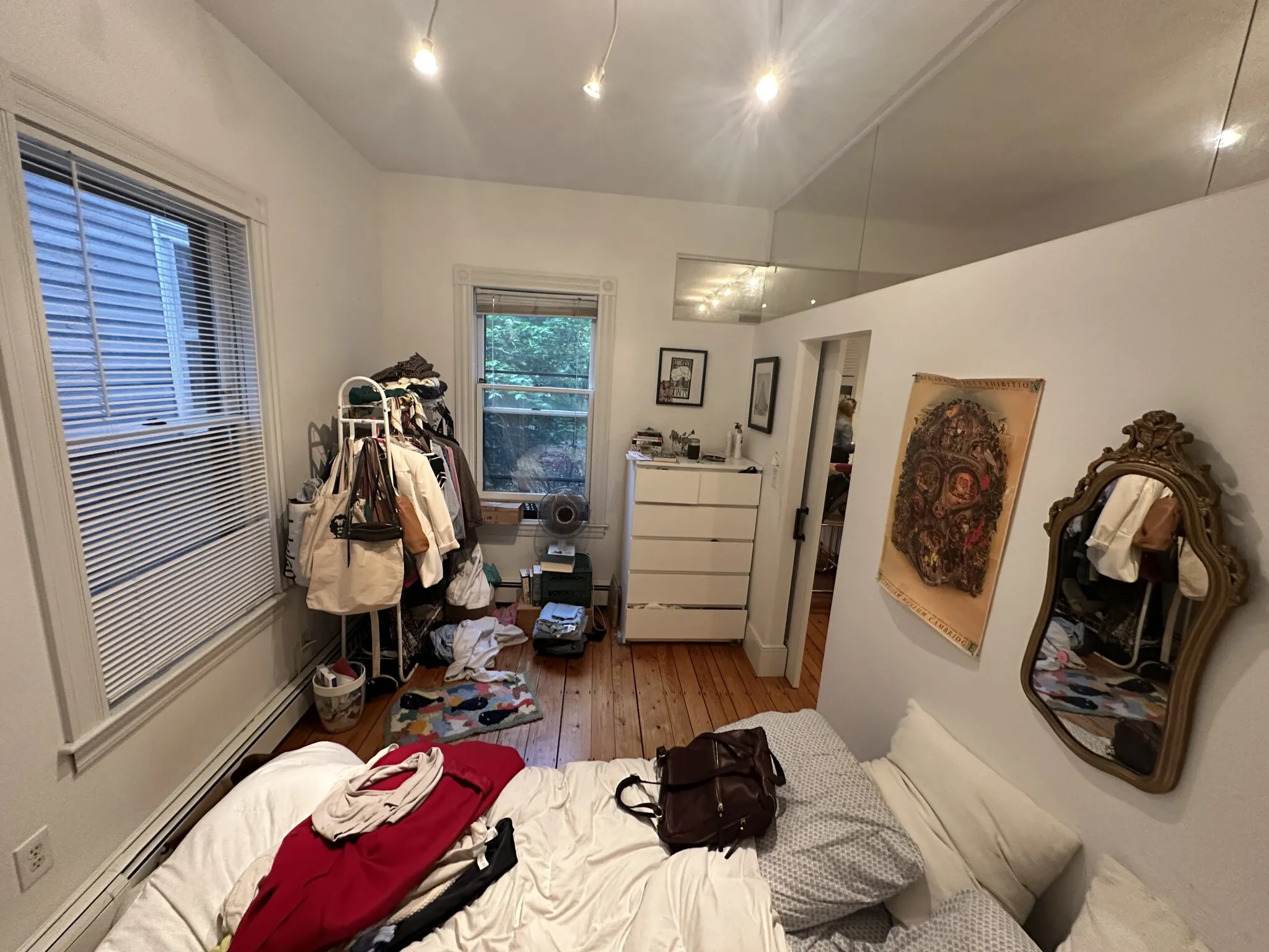 64 Pleasant St, Cambridgeport