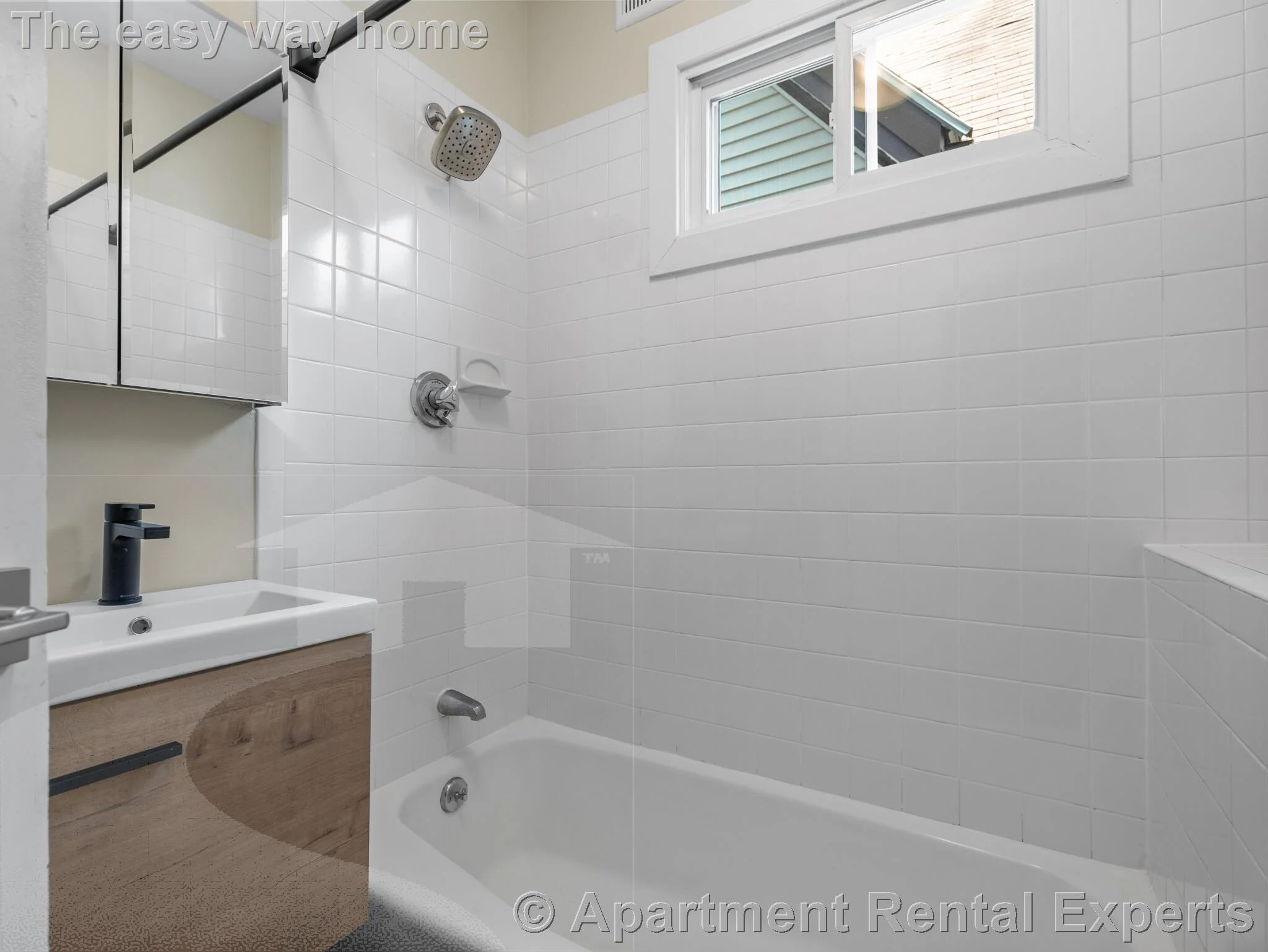 57 Hawthorne St, Davis Square