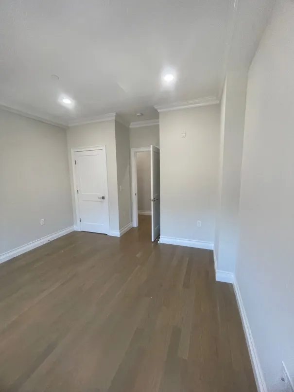 14 Mount Hood Rd, Brighton