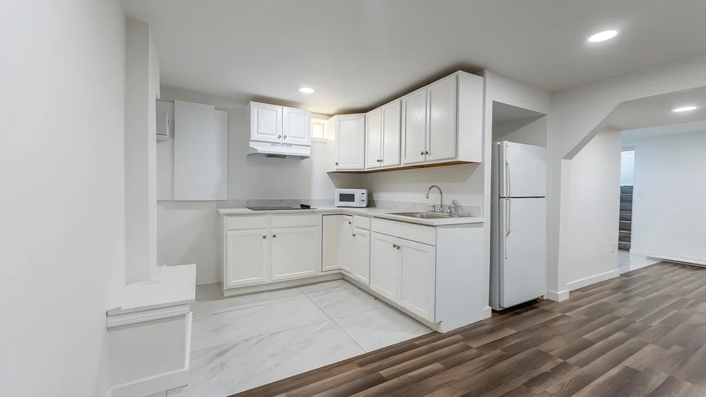 338 Whiting Ave, Dedham