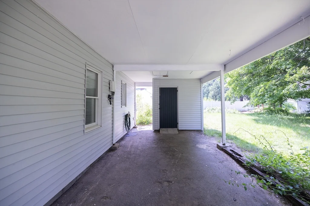 26 Steven Rd, Westborough
