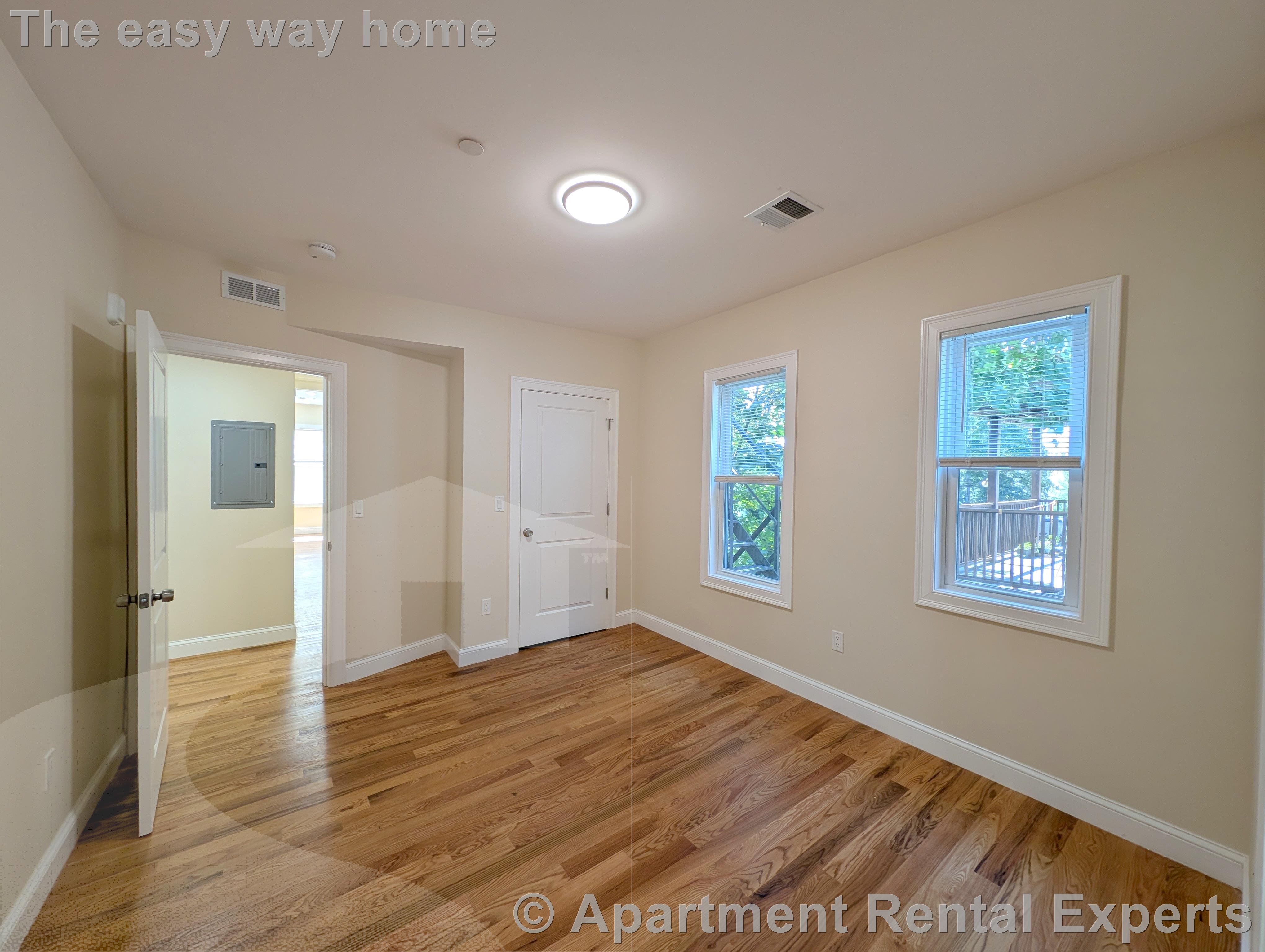 22 Holyoke Rd, Porter Square