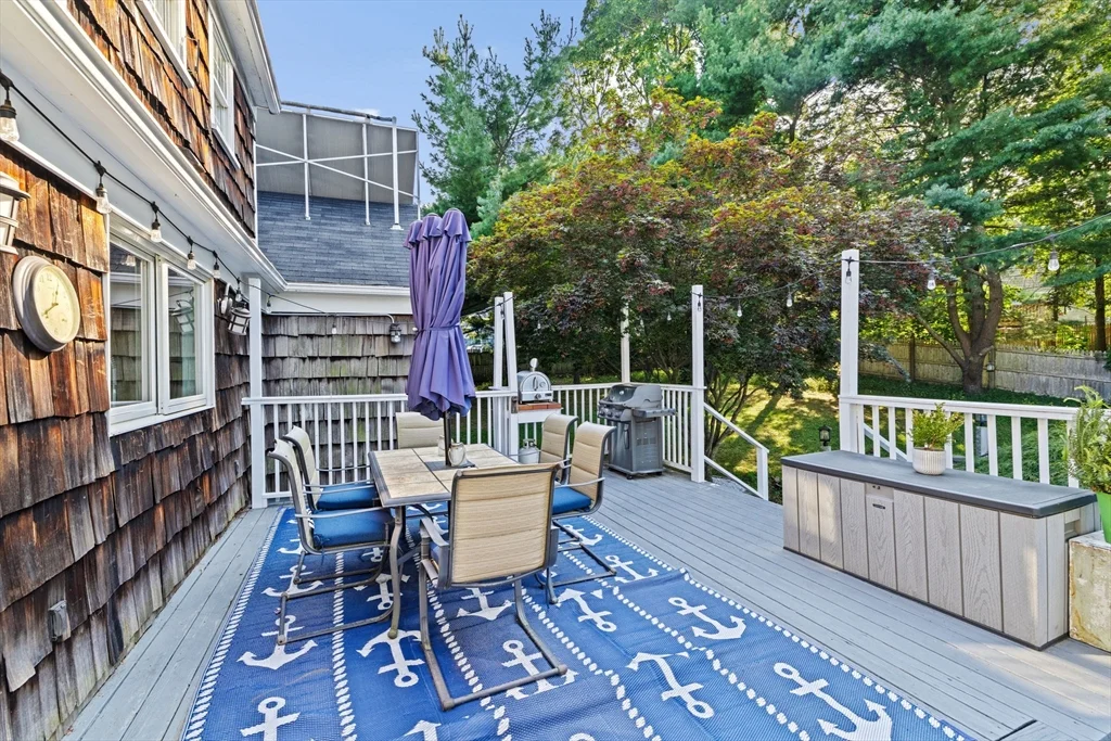 4 Country Dr, South Hingham