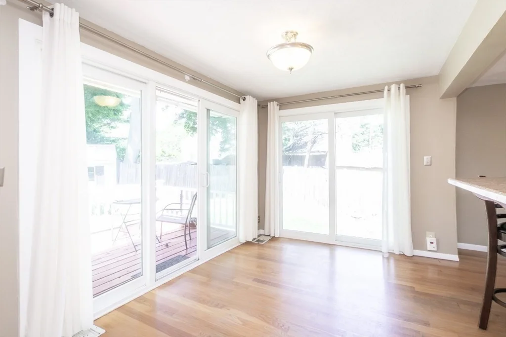 32 Hamilton Rd, Wakefield