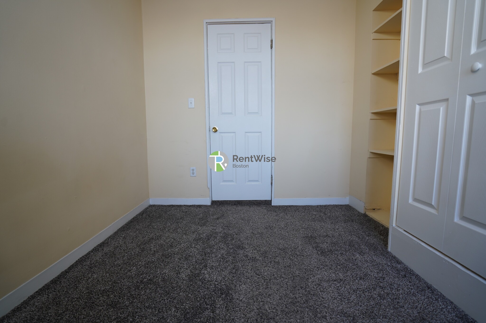 50 Park Vale Ave, Allston