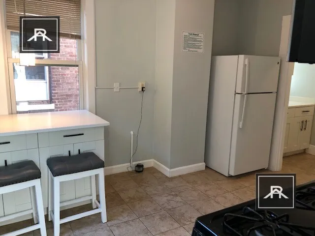 128 Glenville Ave, Allston