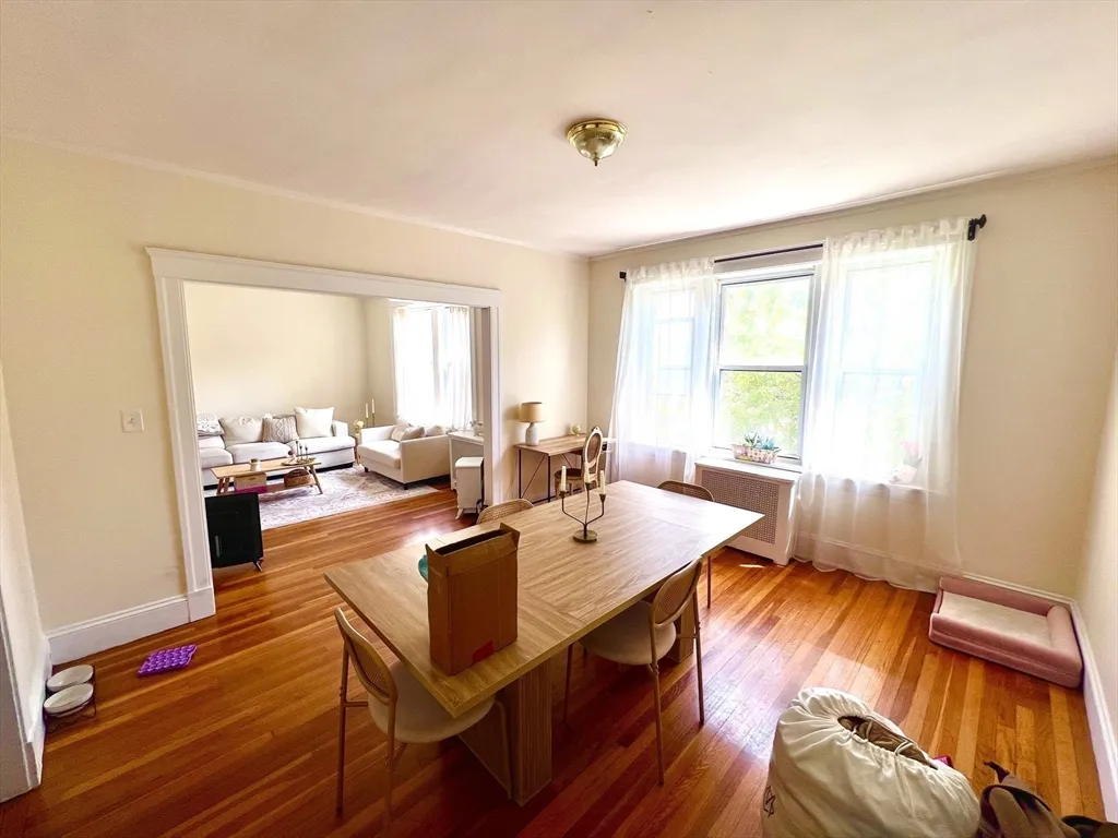 235 Freeman St, North Brookline