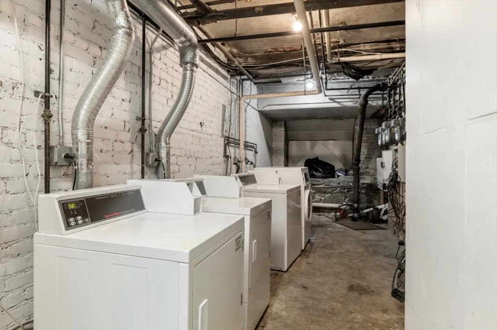 2 Colliston Rd, Brighton