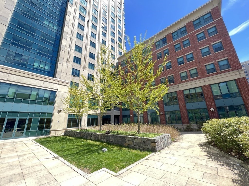 1 Nassau St, Chinatown