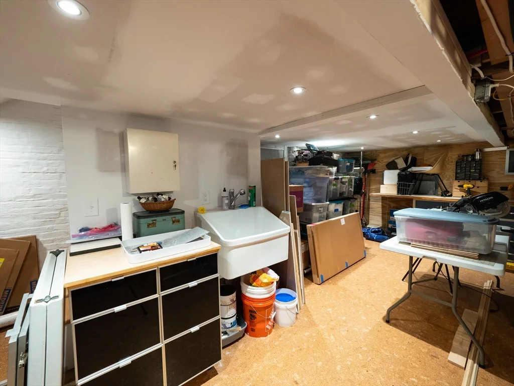 214 Third St, East Cambridge