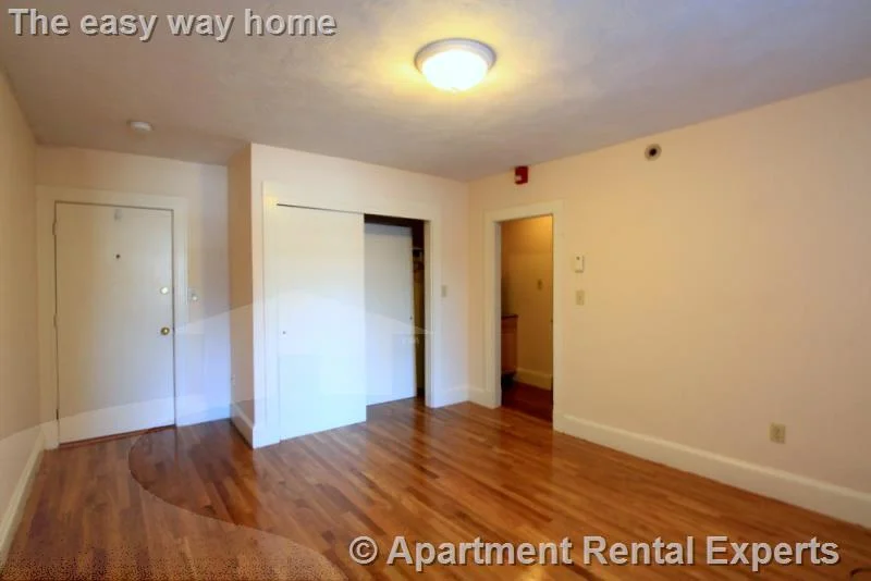 402 Highland Ave, Davis Square