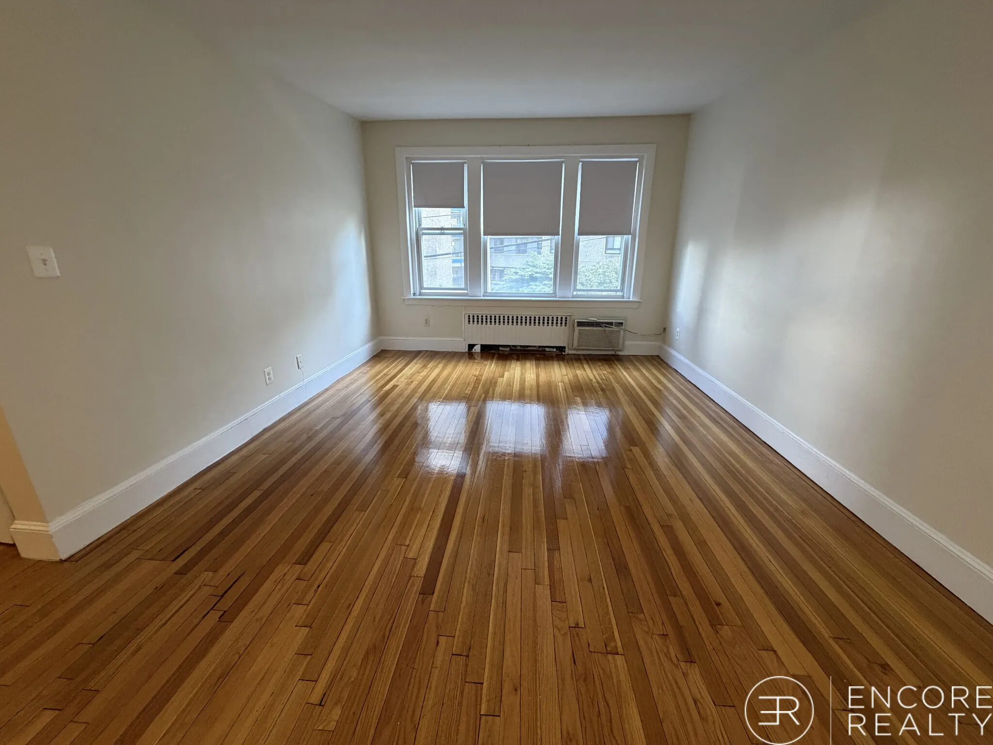 33 Lancaster Ter, Corey Hill