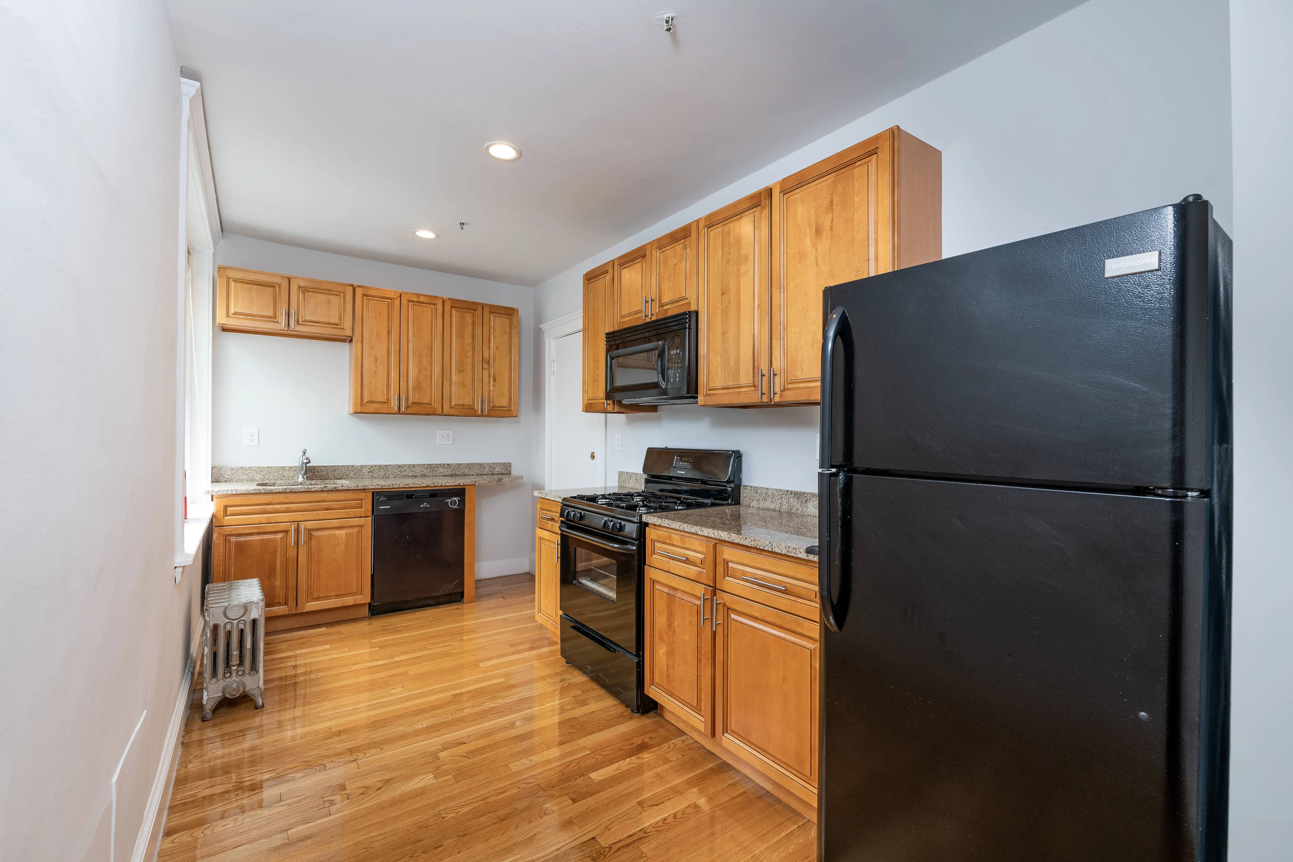 262 Chestnut Hill Ave, Brighton