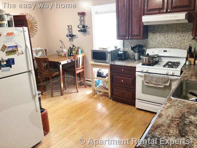 939 Broadway, Davis Square