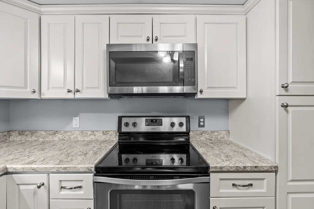 323 Flagg St, Bridgewater