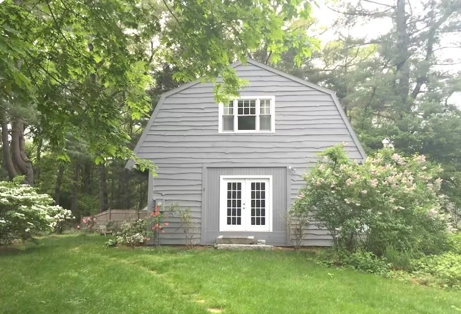 2 Wildflower Ln, Wayland