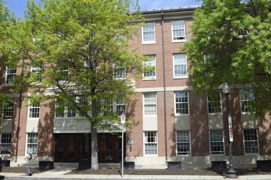 45 1st Ave, Charlestown