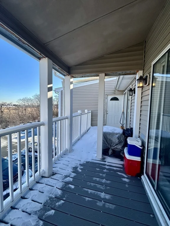 14 Leverett Ave, East Boston